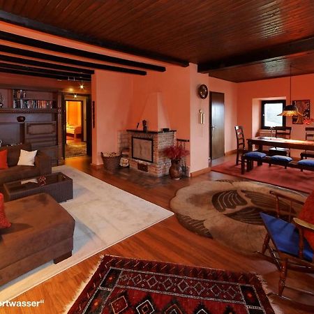 Grosse Ferienwohnung Hundertwasser Am Dreisessel In Altreichenau ノイライヒェナウ エクステリア 写真