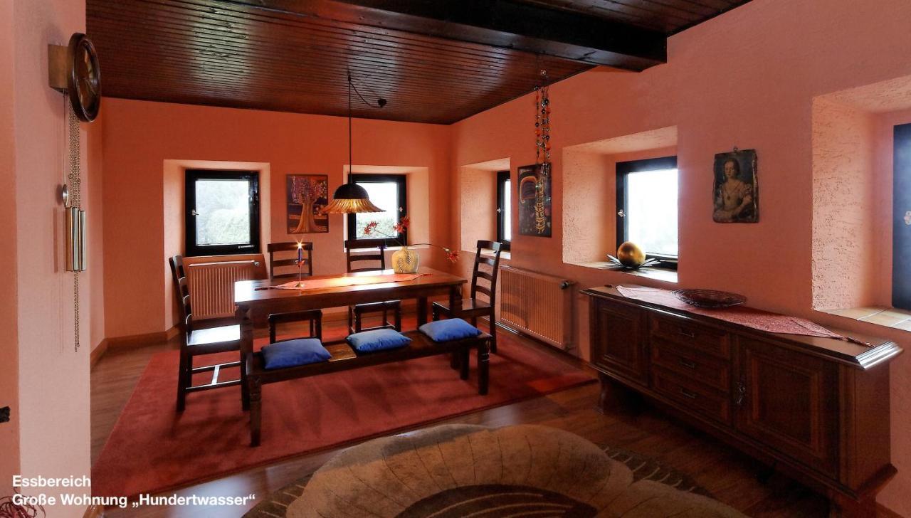 Grosse Ferienwohnung Hundertwasser Am Dreisessel In Altreichenau ノイライヒェナウ エクステリア 写真