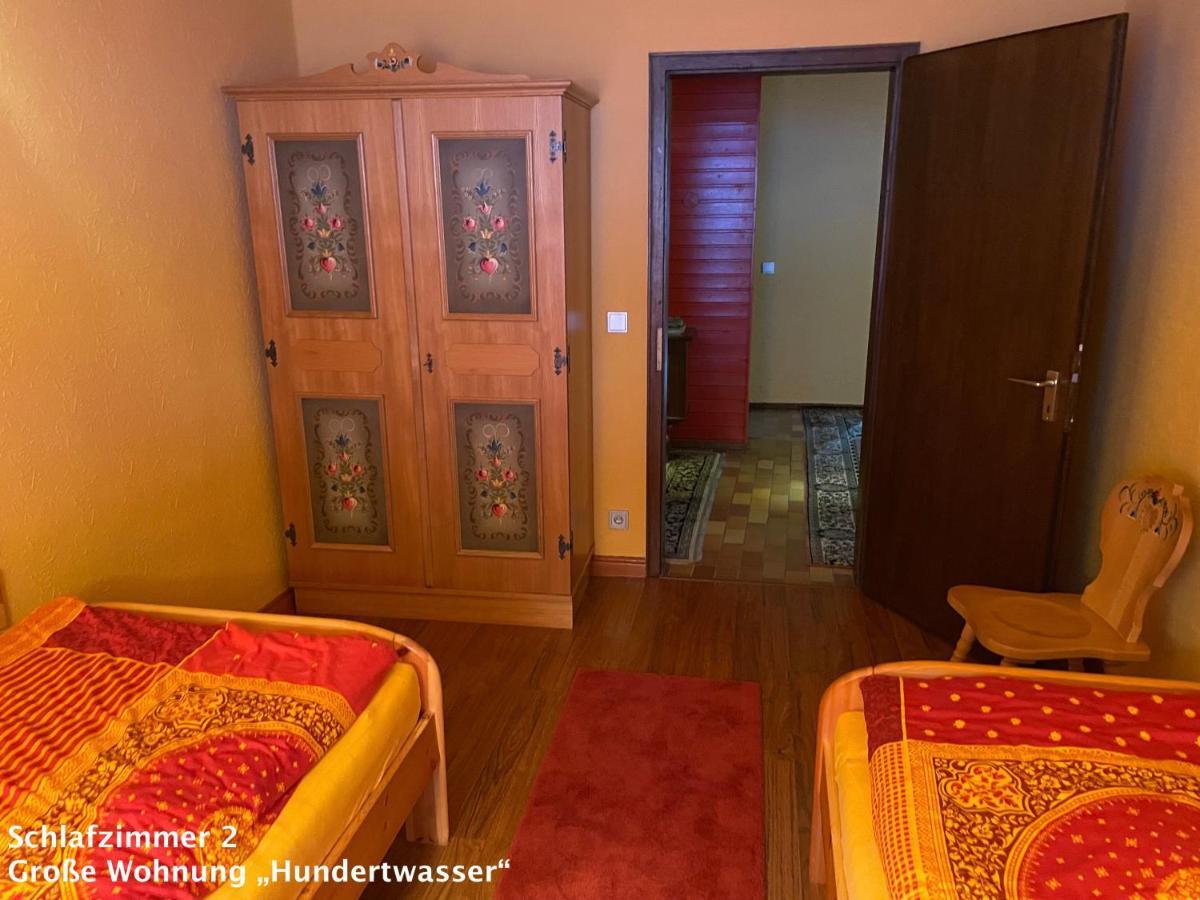 Grosse Ferienwohnung Hundertwasser Am Dreisessel In Altreichenau ノイライヒェナウ エクステリア 写真